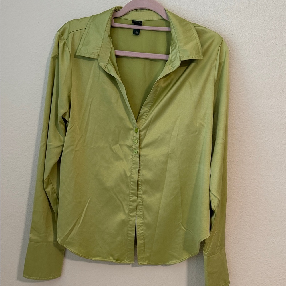 Wild Fable Light Green Button-Down Shirt